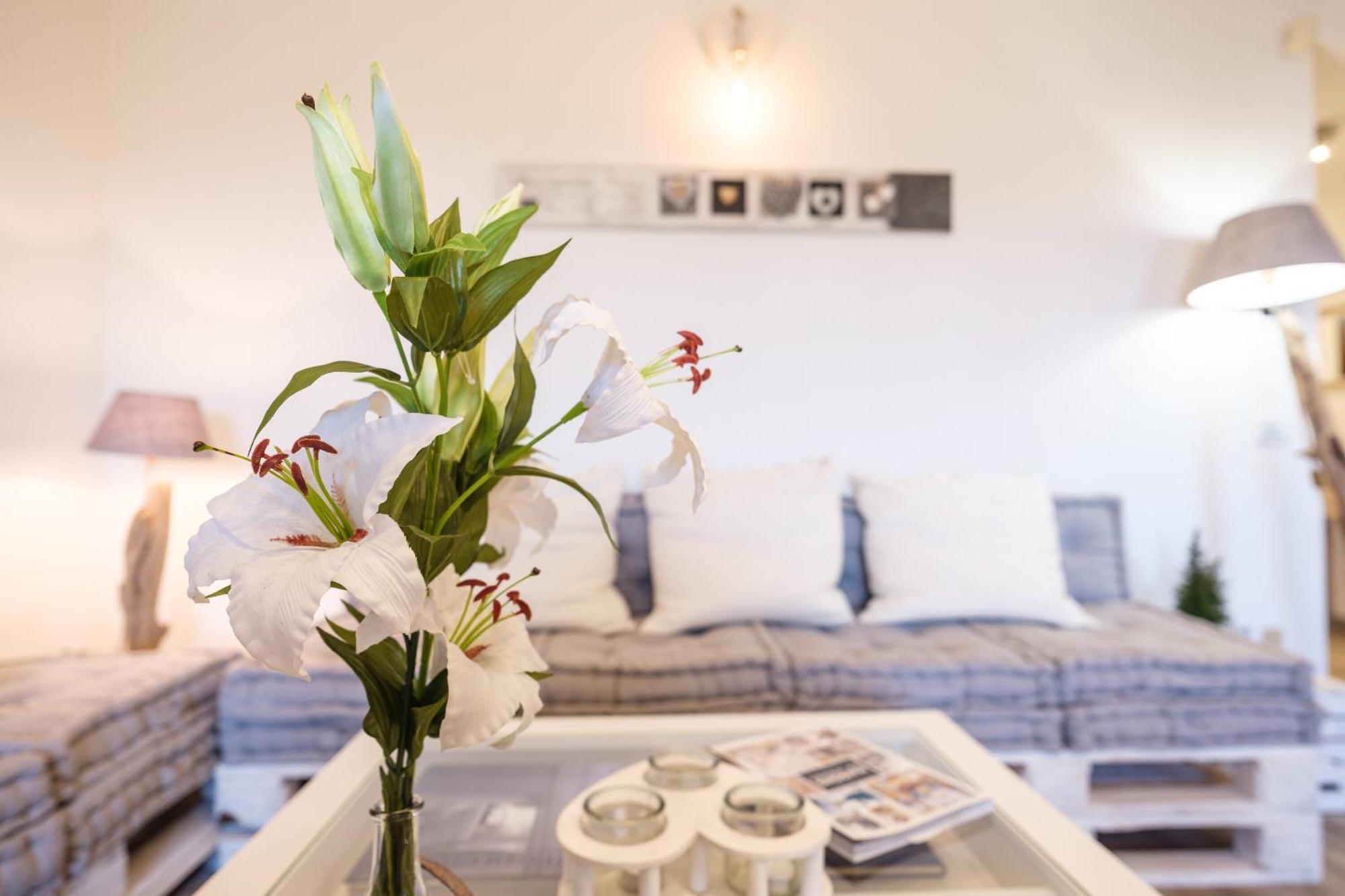 La Luna Nel Lago Lake View Garden - Happy Rentals Ispra Eksteriør billede